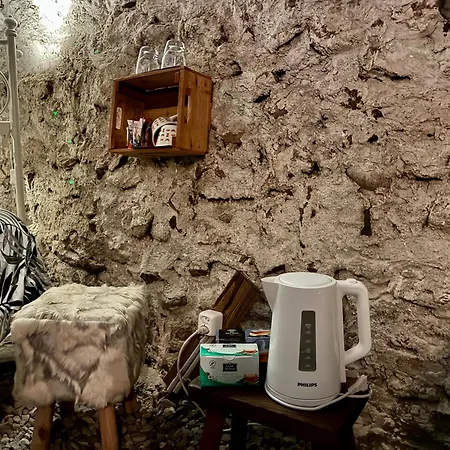 The Old Cellar No Shower! Gasthof 3*