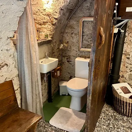 The Old Cellar No Shower!